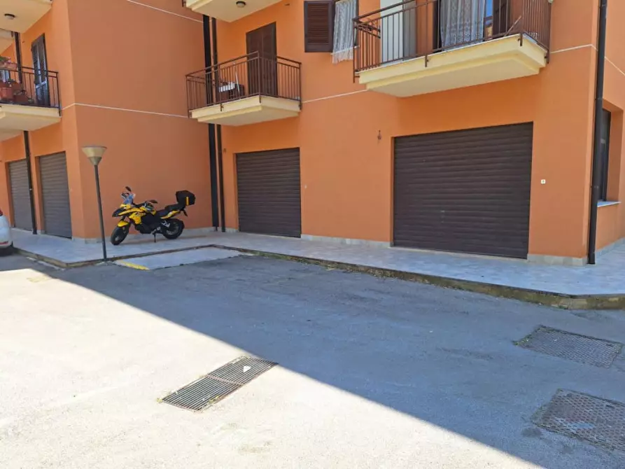 Immagine 2 di Negozio in vendita  in Viale Europa, 285, 90036 Misilmeri PA, Italia a Misilmeri