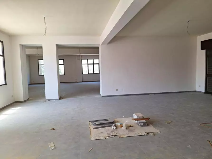 Immagine 14 di Negozio in vendita  in Viale Europa, 285, 90036 Misilmeri PA, Italia a Misilmeri