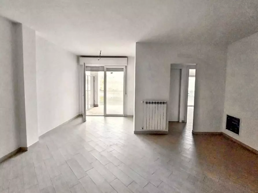 Immagine 1 di Appartamento in vendita  in Via Vittorio De Sica, N. 5-7 a Fiumicino