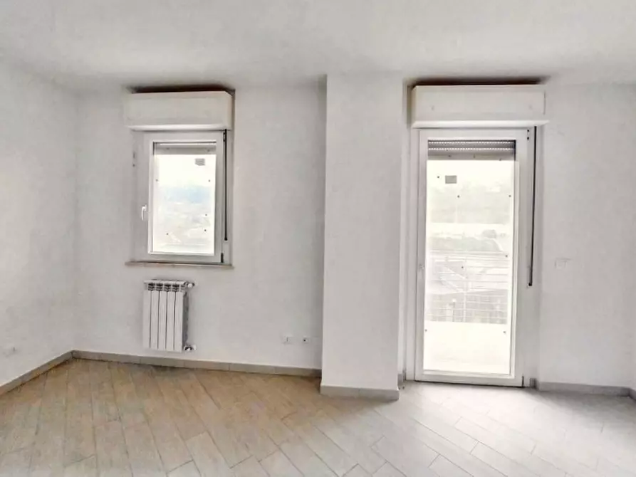 Immagine 5 di Appartamento in vendita  in Via Vittorio De Sica, N. 5-7 a Fiumicino