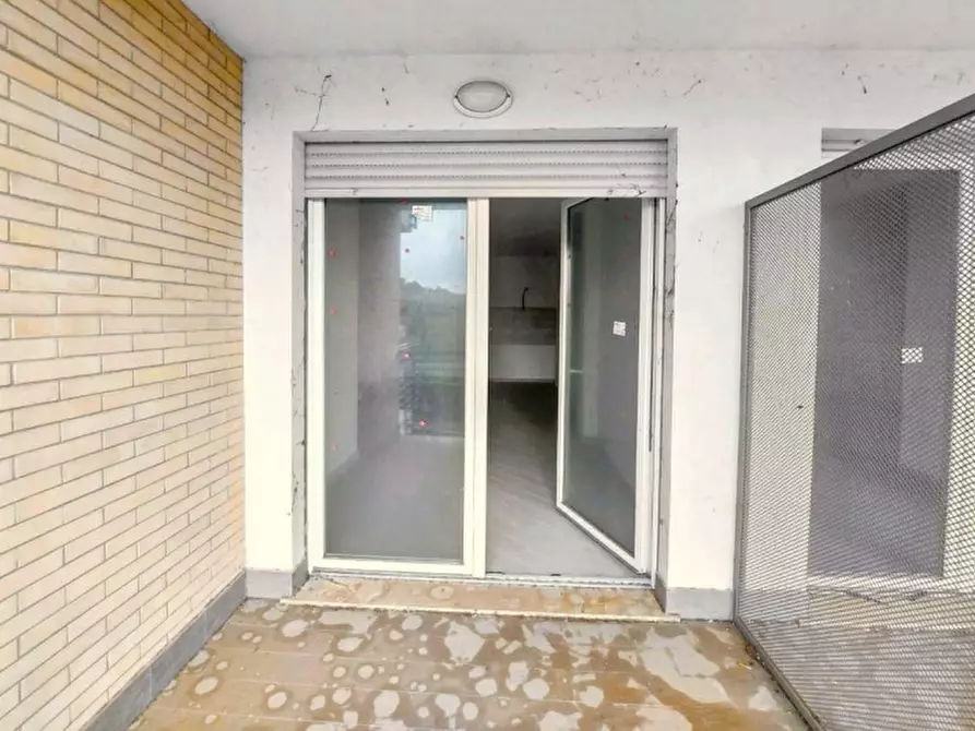 Immagine 9 di Appartamento in vendita  in Via Vittorio De Sica, N. 5-7 a Fiumicino