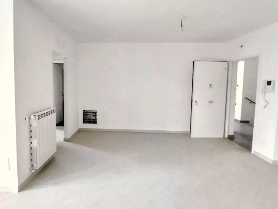 Immagine 10 di Appartamento in vendita  in Via Vittorio De Sica, N. 5-7 a Fiumicino