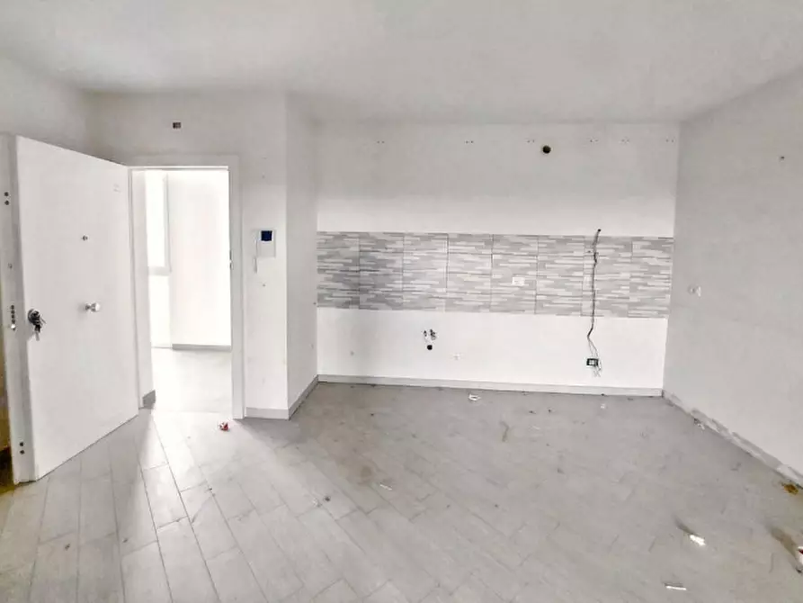 Immagine 3 di Appartamento in vendita  in Via Vittorio De Sica, N. 5-7 a Fiumicino