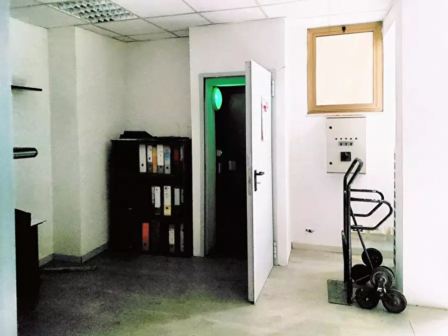 Immagine 9 di Ufficio in vendita  in via della Pineta Sacchetti, N. 43/C a Roma