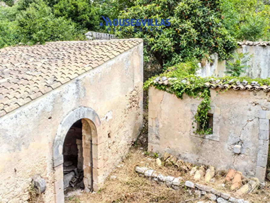 Immagine 2 di Villa in vendita  in contrada fiumara a Noto