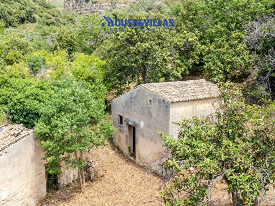 Immagine 9 di Villa in vendita  in contrada fiumara a Noto