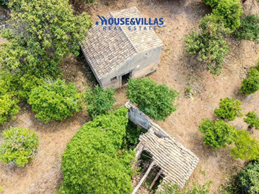 Immagine 26 di Villa in vendita  in contrada fiumara a Noto