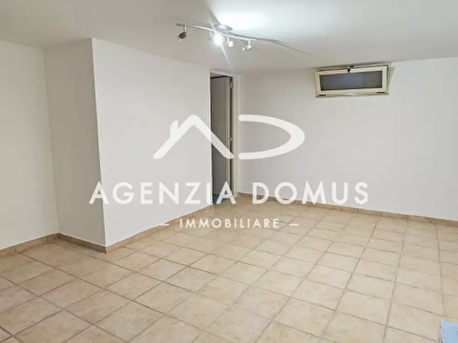 Immagine 11 di Villetta a schiera in vendita  in Via Delle Rose angolo via Otranto a Taviano