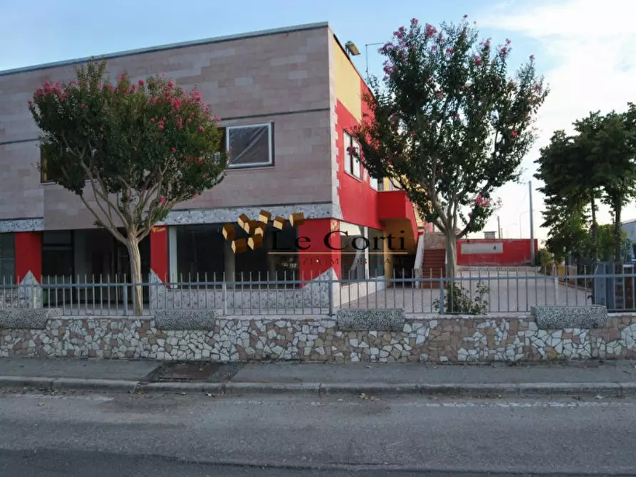 Immagine 2 di Capannone industriale in vendita  a Alonte