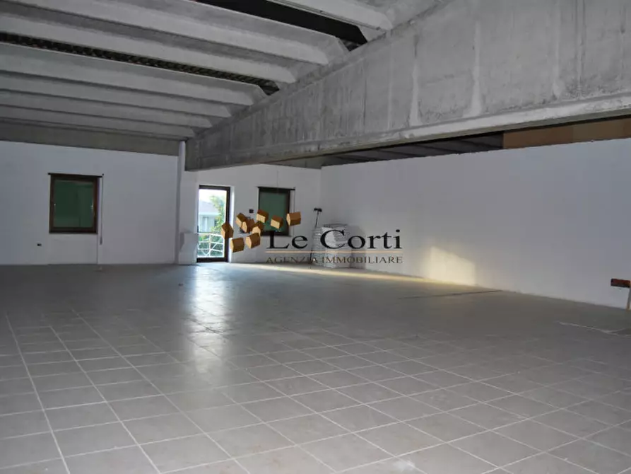 Immagine 4 di Capannone industriale in vendita  a Alonte
