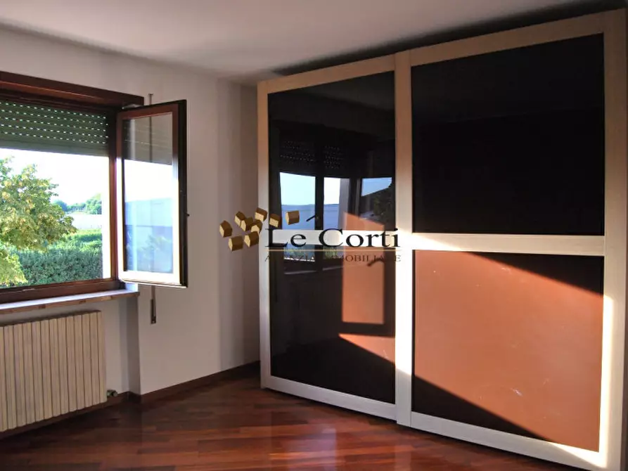 Immagine 8 di Capannone industriale in vendita  a Alonte