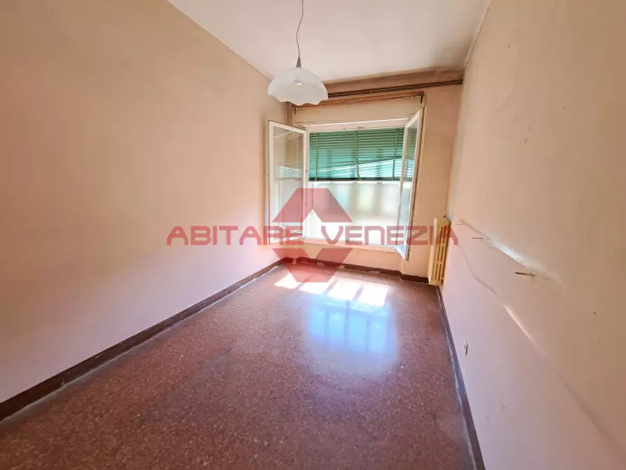 Immagine 7 di Appartamento in vendita  in Via Sandro Gallo 43 a Venezia