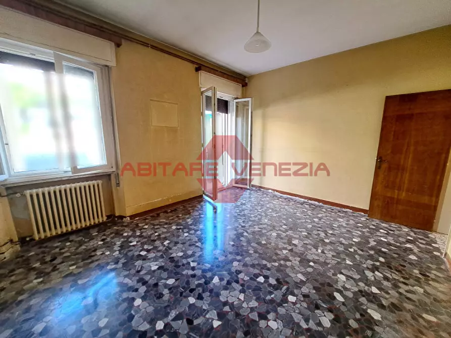 Immagine 14 di Appartamento in vendita  in Via Sandro Gallo 43 a Venezia
