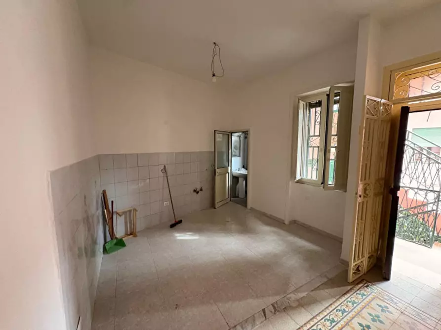 Immagine 2 di Appartamento in affitto  in via curtoli n°10 a Torre Del Greco