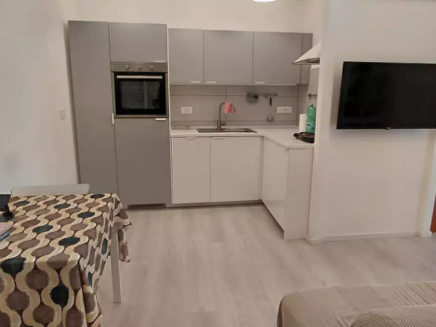 Immagine 1 di Appartamento in affitto  in Vico Maiorani a Napoli