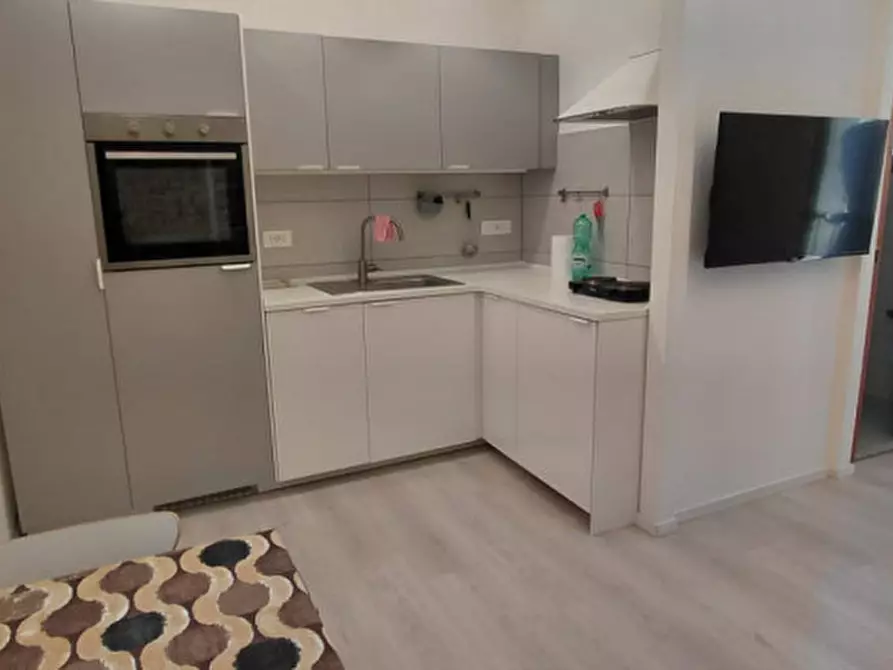 Immagine 2 di Appartamento in affitto  in Vico Maiorani a Napoli