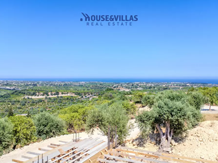 Immagine 16 di Villa in vendita  in Via Dogali e Saati a Noto