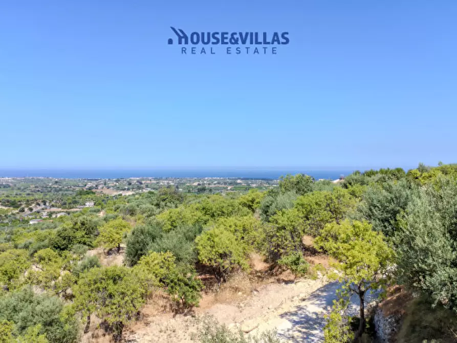 Immagine 24 di Villa in vendita  in Via Dogali e Saati a Noto