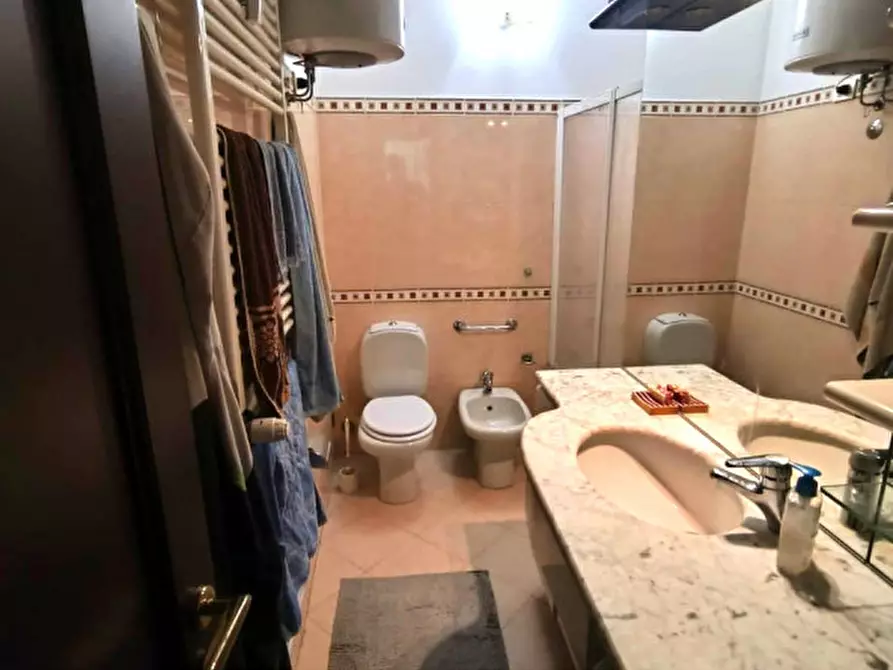 Immagine 6 di Camera in affitto  in Corso del Popolo a Padova