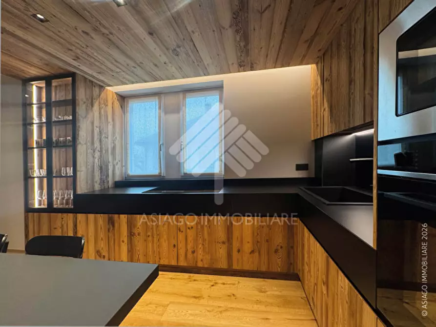 Immagine 4 di Appartamento in affitto  in Via Generale Cristiano Lobbia a Asiago