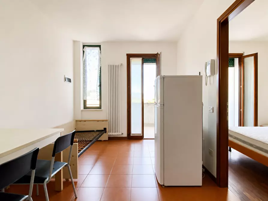 Immagine 3 di Appartamento in vendita  in Viale San Lazzaro, 108 a Vicenza