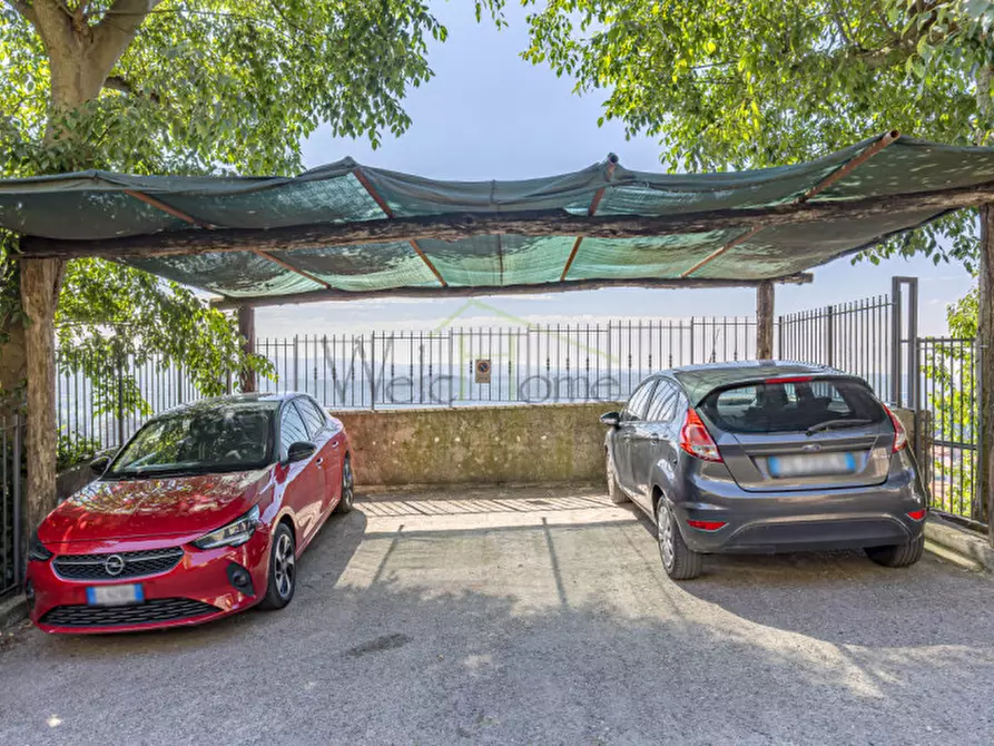Immagine 5 di Casa indipendente in vendita  in Via ai Monti a Albavilla