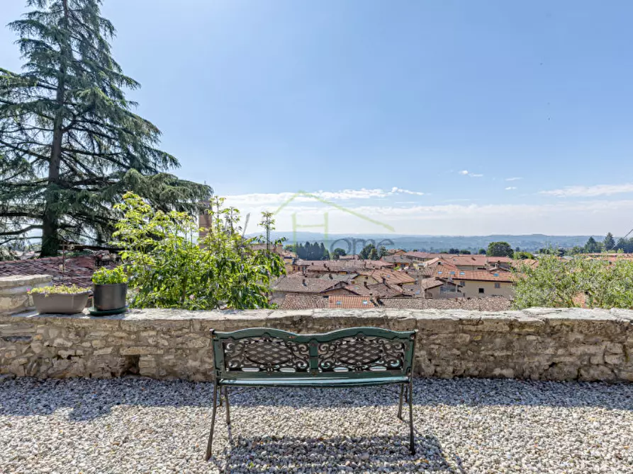 Immagine 12 di Casa indipendente in vendita  in Via ai Monti a Albavilla