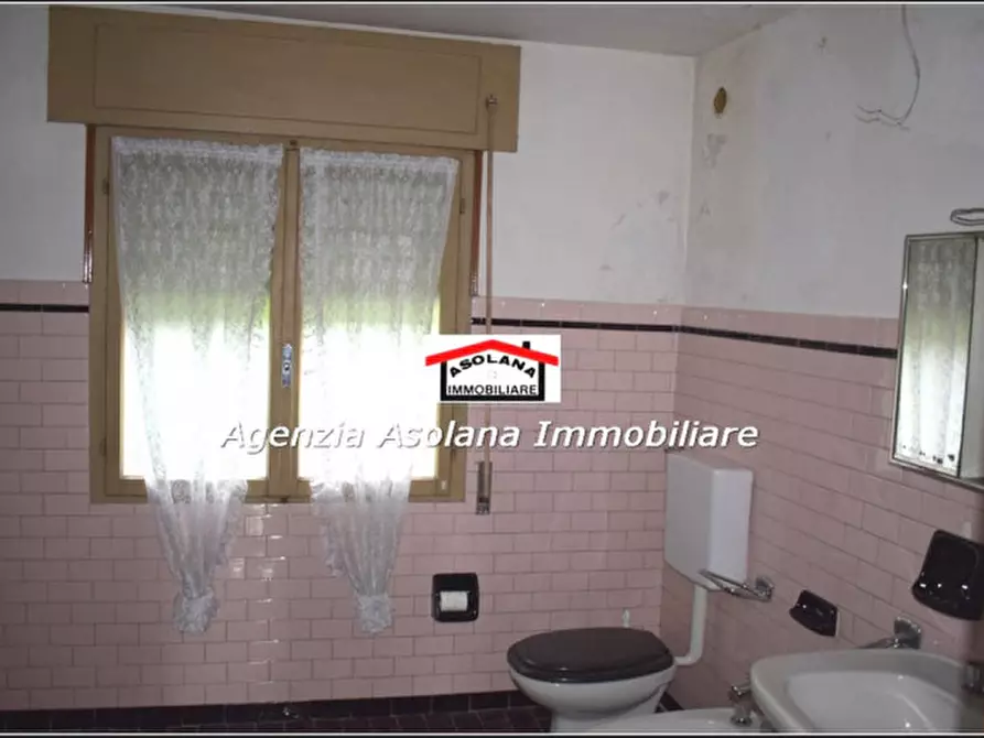 Immagine 34 di Rustico / casale in vendita  in via della Chiesa a Castelcucco
