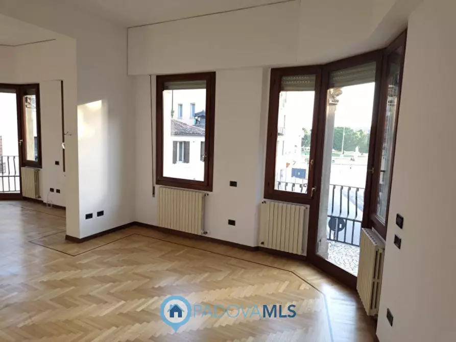 Immagine 2 di Appartamento in affitto  in Via Beato Luca Belludi a Padova