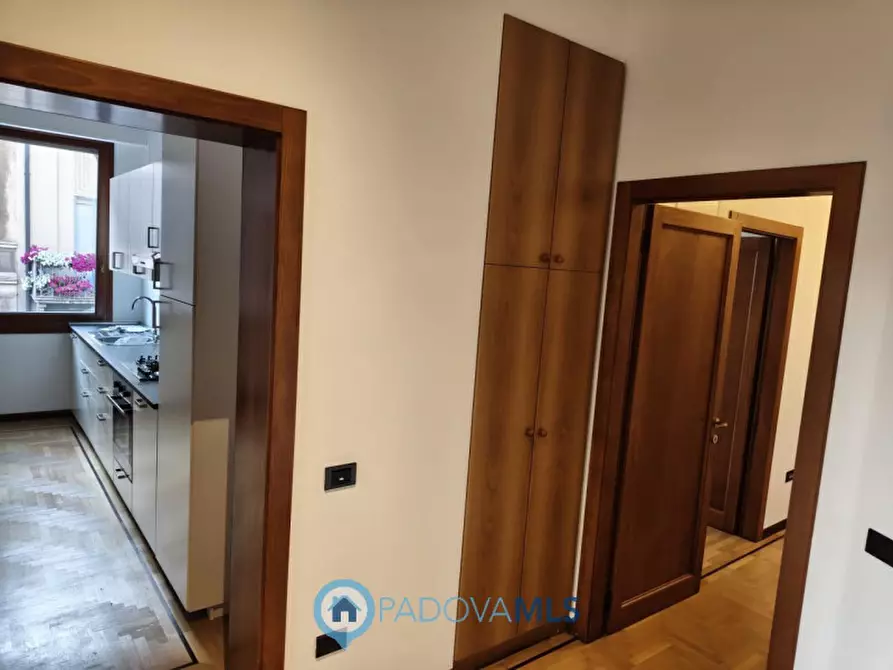 Immagine 11 di Appartamento in affitto  in Via Beato Luca Belludi a Padova