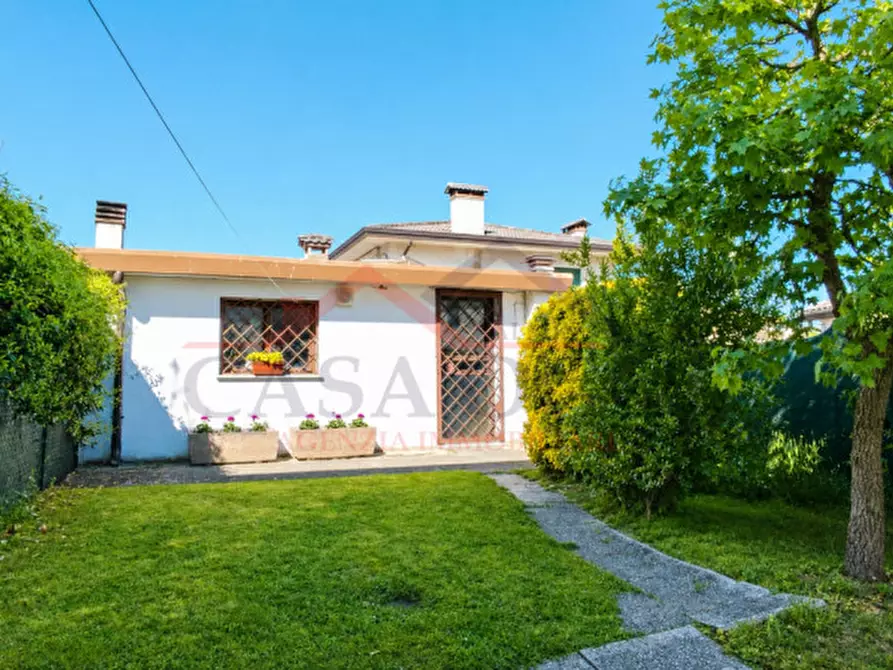 Immagine 8 di Casa bifamiliare in vendita  in Via Fontane a Cervarese Santa Croce