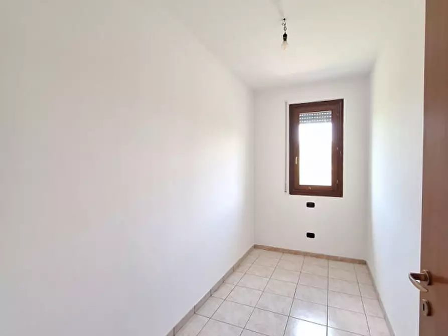 Immagine 9 di Appartamento in vendita  in Via Vallini 28 a Rovigo