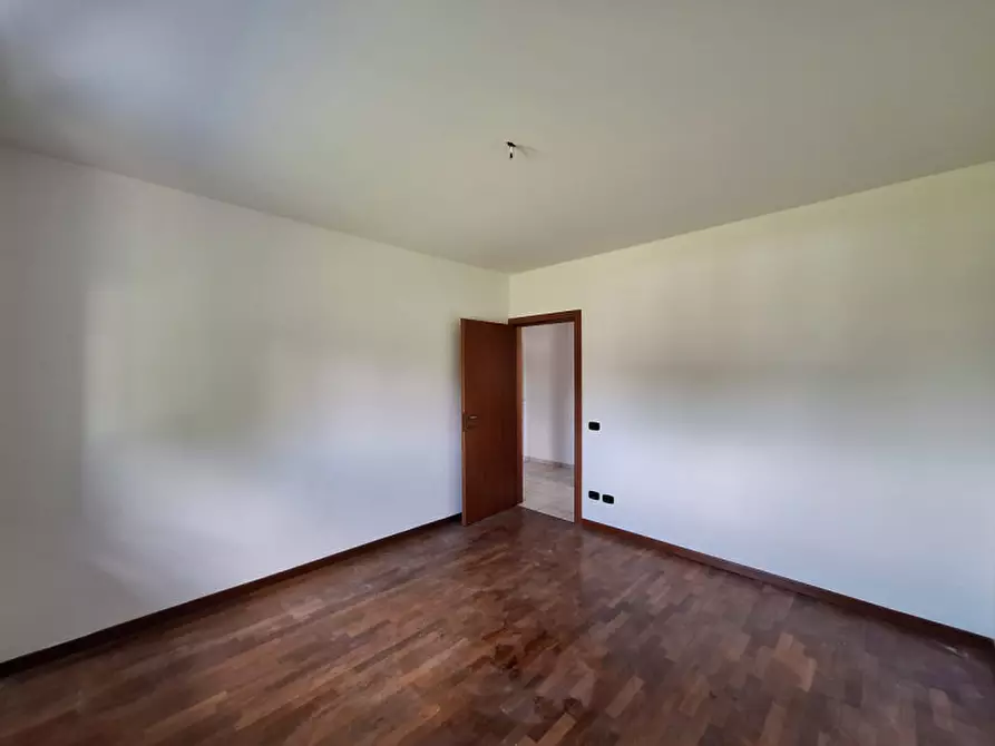 Immagine 12 di Appartamento in vendita  in Via Vallini 28 a Rovigo