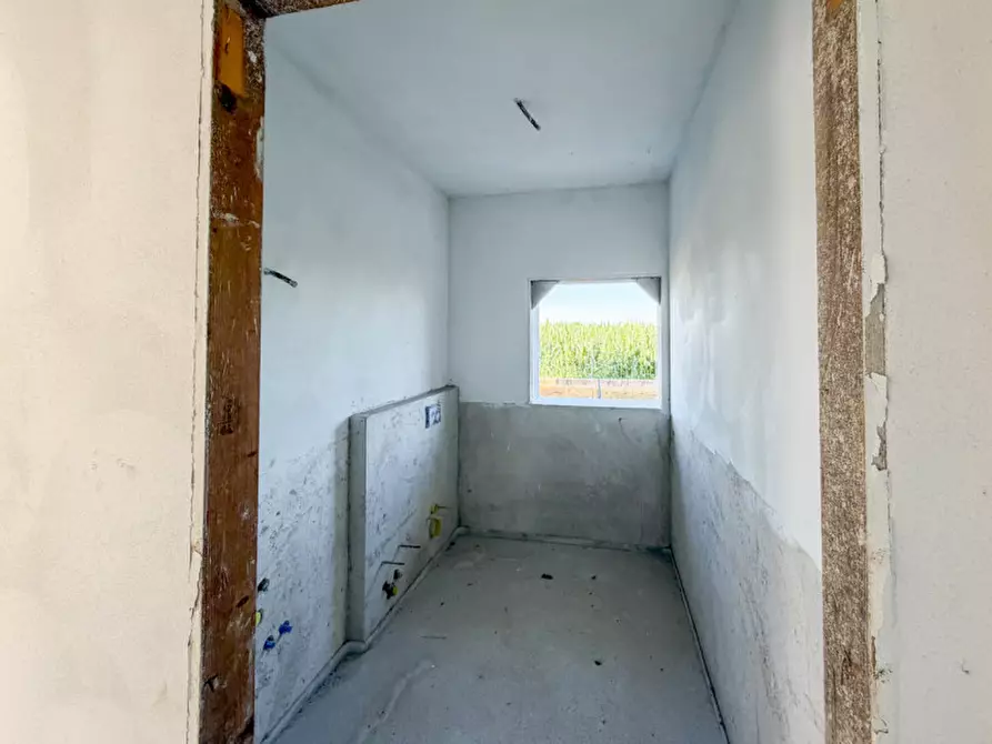 Immagine 13 di Casa bifamiliare in vendita  in Via Cornere a Altivole