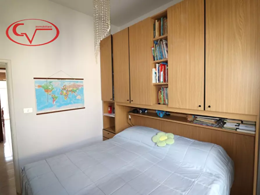 Immagine 10 di Appartamento in vendita  in via isonzo a Montevarchi