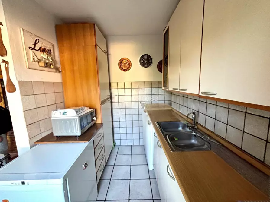 Immagine 6 di Casa indipendente in vendita  in Via Giulio Braga a Vaiano