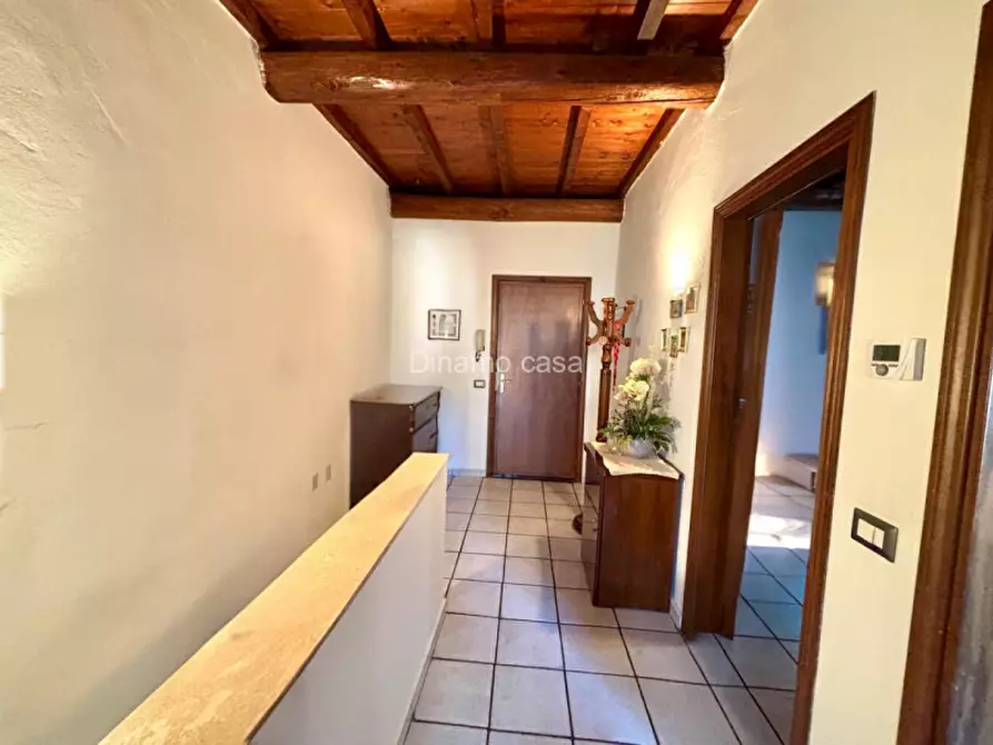 Immagine 9 di Casa indipendente in vendita  in Via Giulio Braga a Vaiano