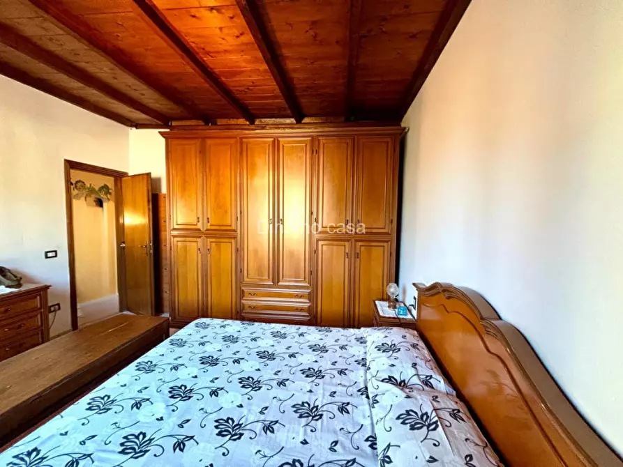 Immagine 11 di Casa indipendente in vendita  in Via Giulio Braga a Vaiano