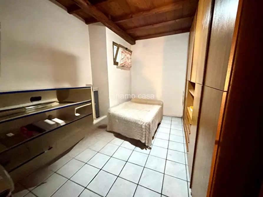 Immagine 13 di Casa indipendente in vendita  in Via Giulio Braga a Vaiano