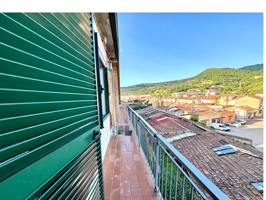 Immagine 16 di Casa indipendente in vendita  in Via Giulio Braga a Vaiano