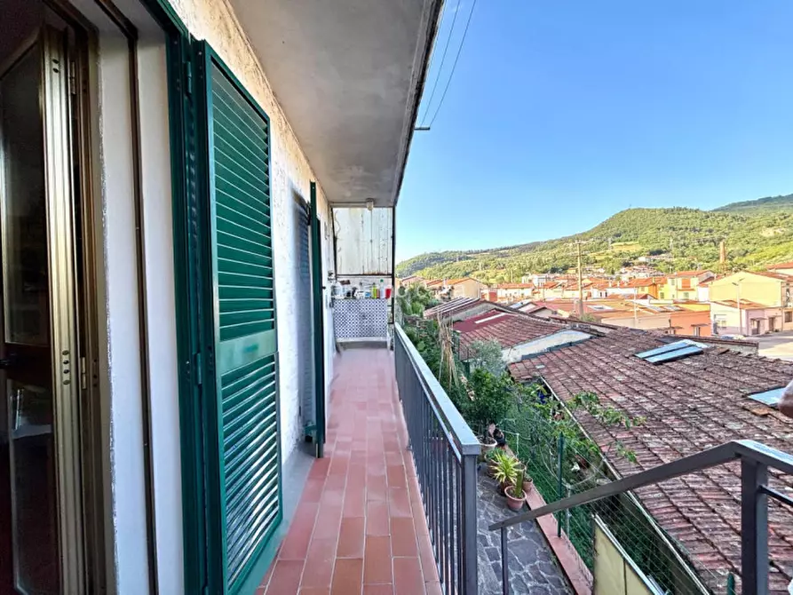 Immagine 18 di Casa indipendente in vendita  in Via Giulio Braga a Vaiano
