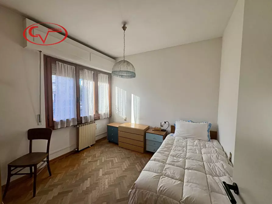 Immagine 6 di Casa bifamiliare in vendita  in Centro a Terranuova Bracciolini