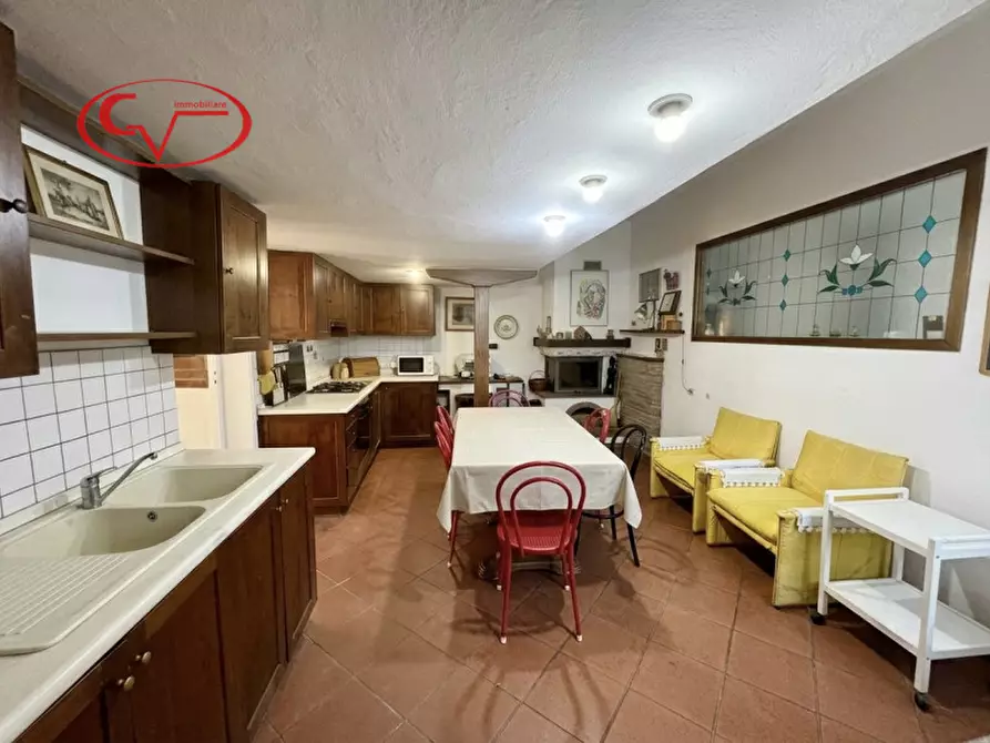 Immagine 14 di Casa bifamiliare in vendita  in Centro a Terranuova Bracciolini
