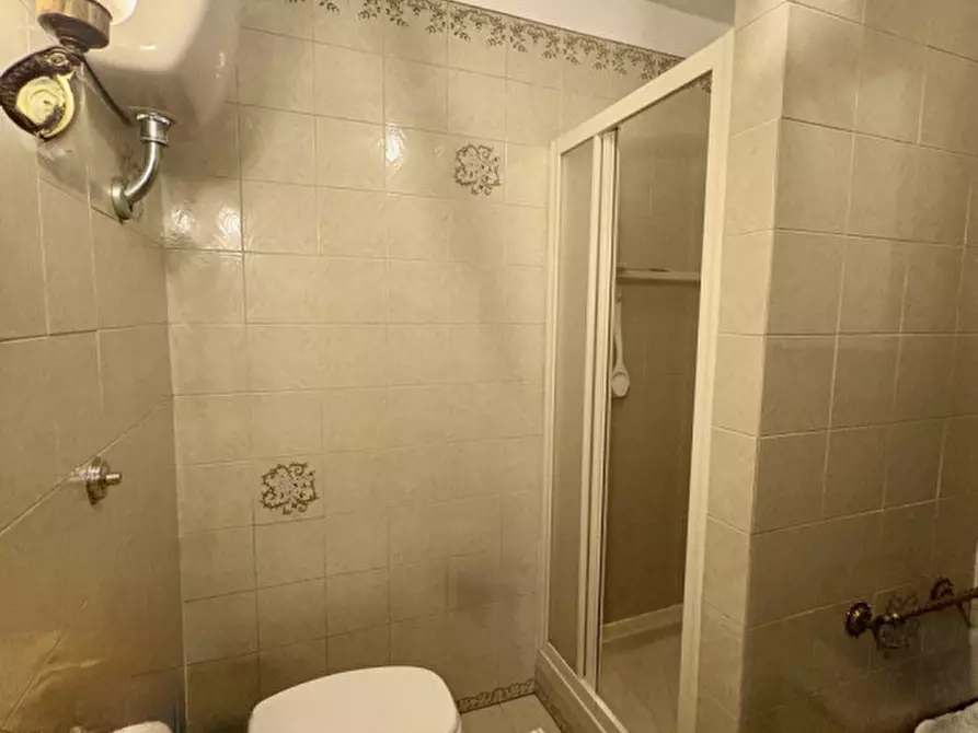 Immagine 18 di Casa bifamiliare in vendita  in Centro a Terranuova Bracciolini