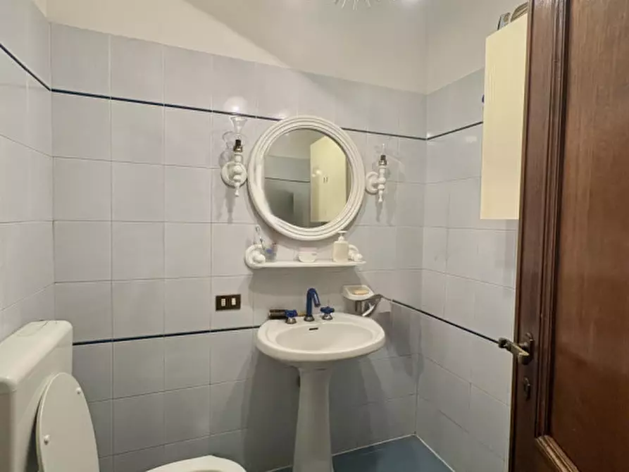 Immagine 21 di Casa bifamiliare in vendita  in Centro a Terranuova Bracciolini