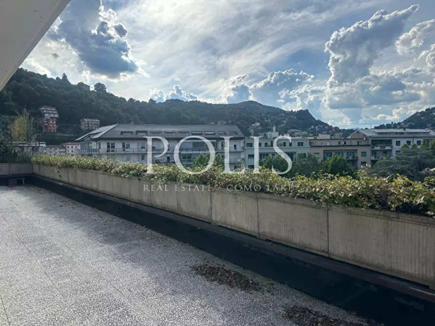 Immagine 4 di Attico in vendita  in VIA SANT' ELIA a Como
