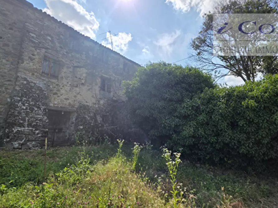 Immagine 2 di Rustico / casale in vendita  in Via Fonda a Teolo
