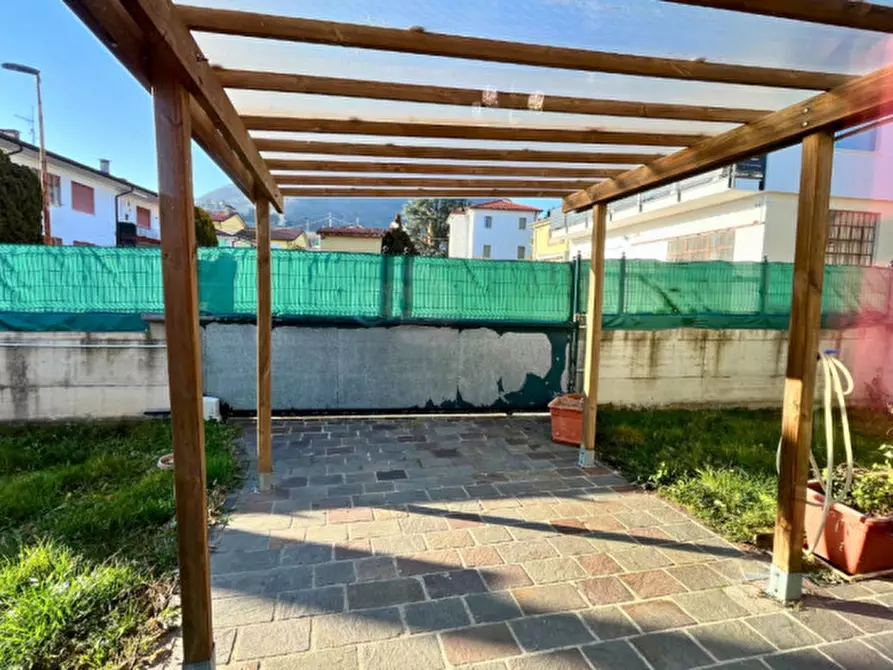 Immagine 17 di Casa bifamiliare in vendita  in Via Enrico Fermi, 1 a Barbarano Mossano