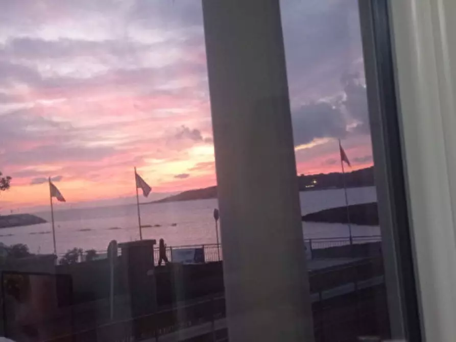 Immagine 5 di Casa trifamiliare in vendita  in Marina Cala de' Medici a Rosignano Marittimo