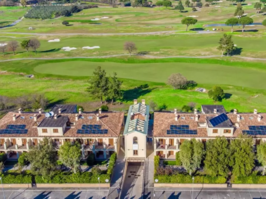 Immagine 3 di Multiproprietà in vendita  in Marco Simone Golf & Country Club a Guidonia Montecelio